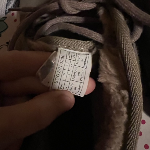 UGG Men's charcoal Suede Chukka Boots - Picture 6 of 6